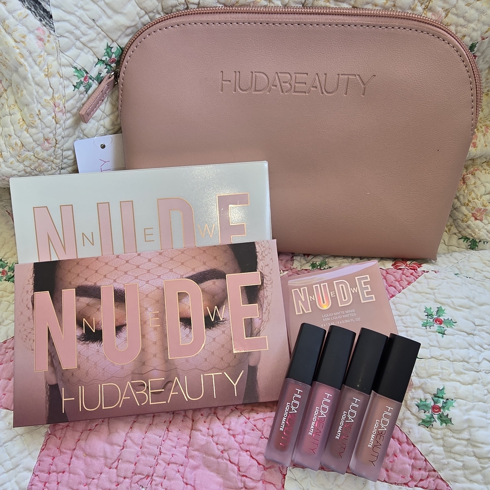 HUDA BEAUTY Nude Collection Set W/Leather Bag- Pink and Nude Palette